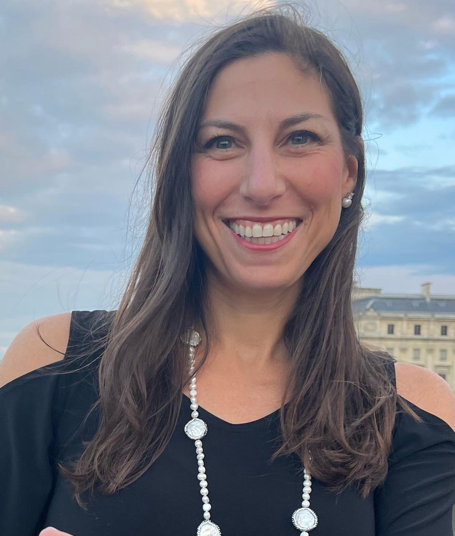Robyn Crane, CFP®